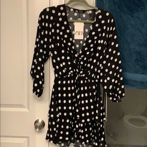 NWT ZARA BLACK AND WHITE POLKA DOT DRESS